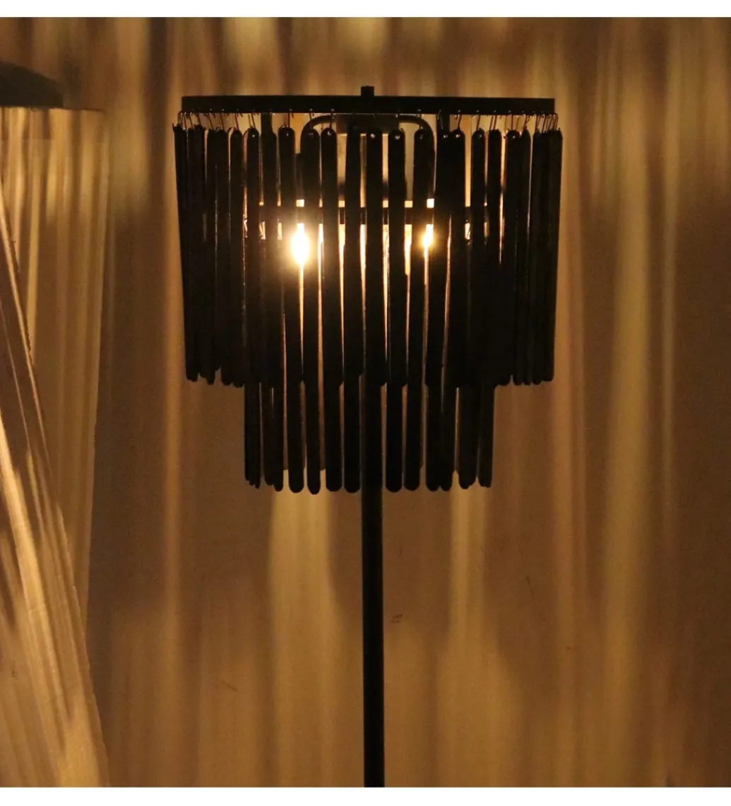 Lampa podłogowa LUTER 148 cm czarna*Exclusivas Clearance