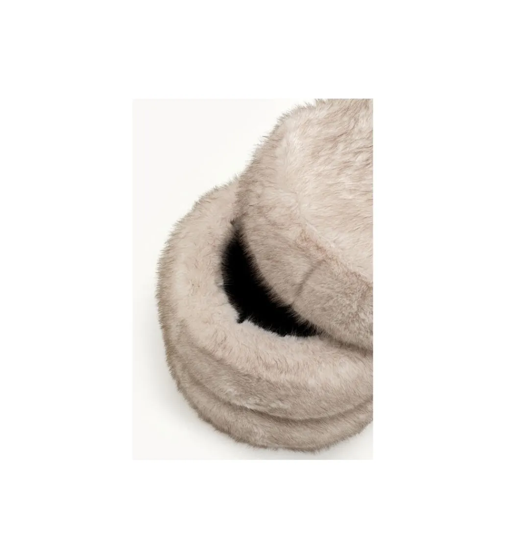 Pufa LILJA SOFT 46 cm*KARE