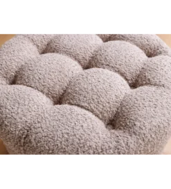 Pufa MODERN BAROCK STORAGE 50 cm bouclé kolor szampański*Invicta Interior Best