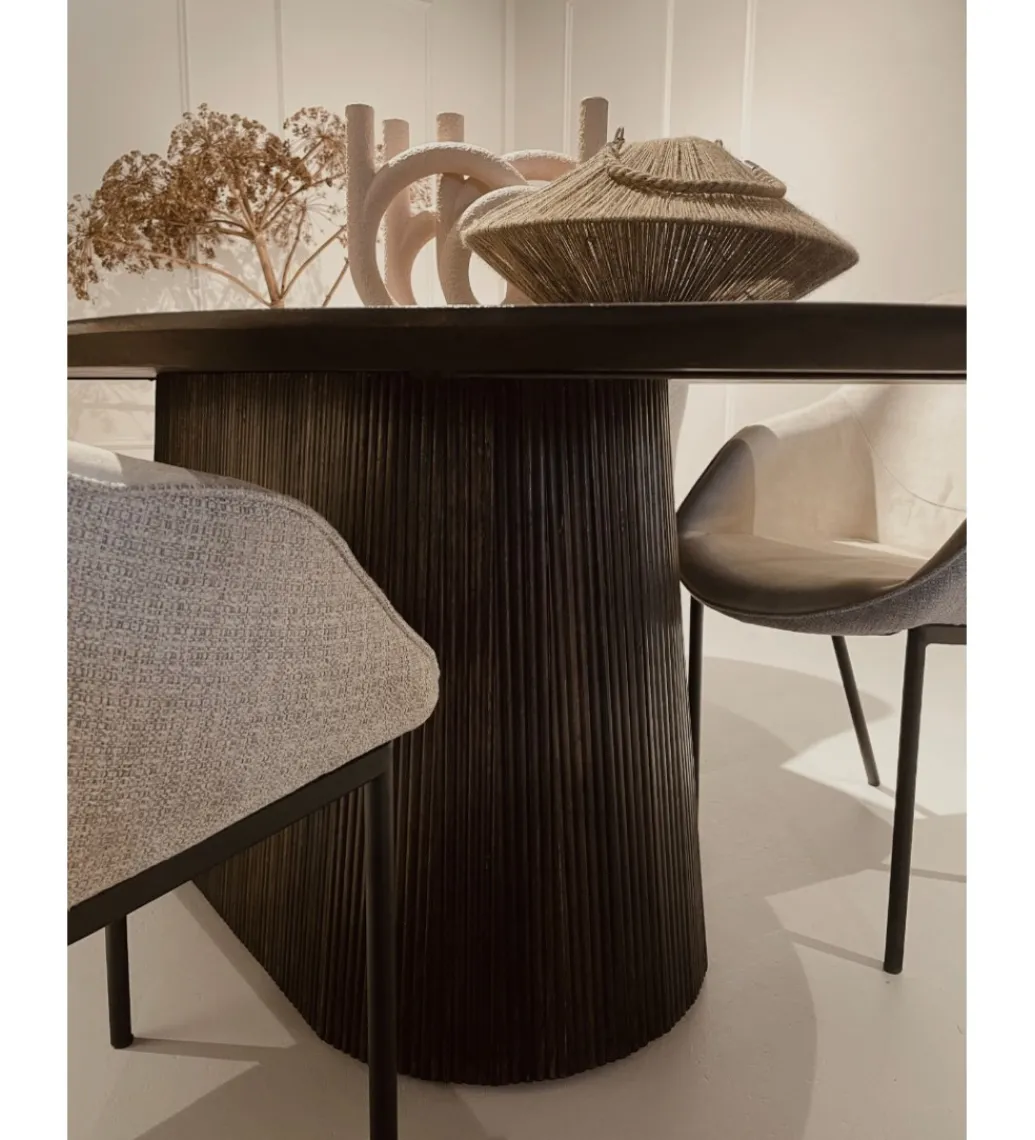 Stół SELVETOR 230 cm drewno mango w kolorze orzecha*LF-Design Sale