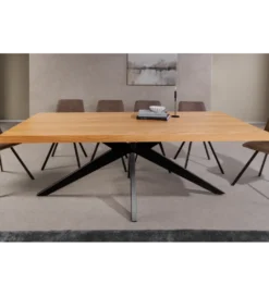 Stół ZEZUS 200 cm kolor naturalnego dębu*Invicta Interior