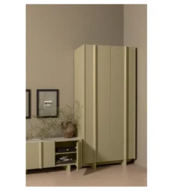 Szafa BASU 210 cm drewno sosny moss*WOOOD Outlet