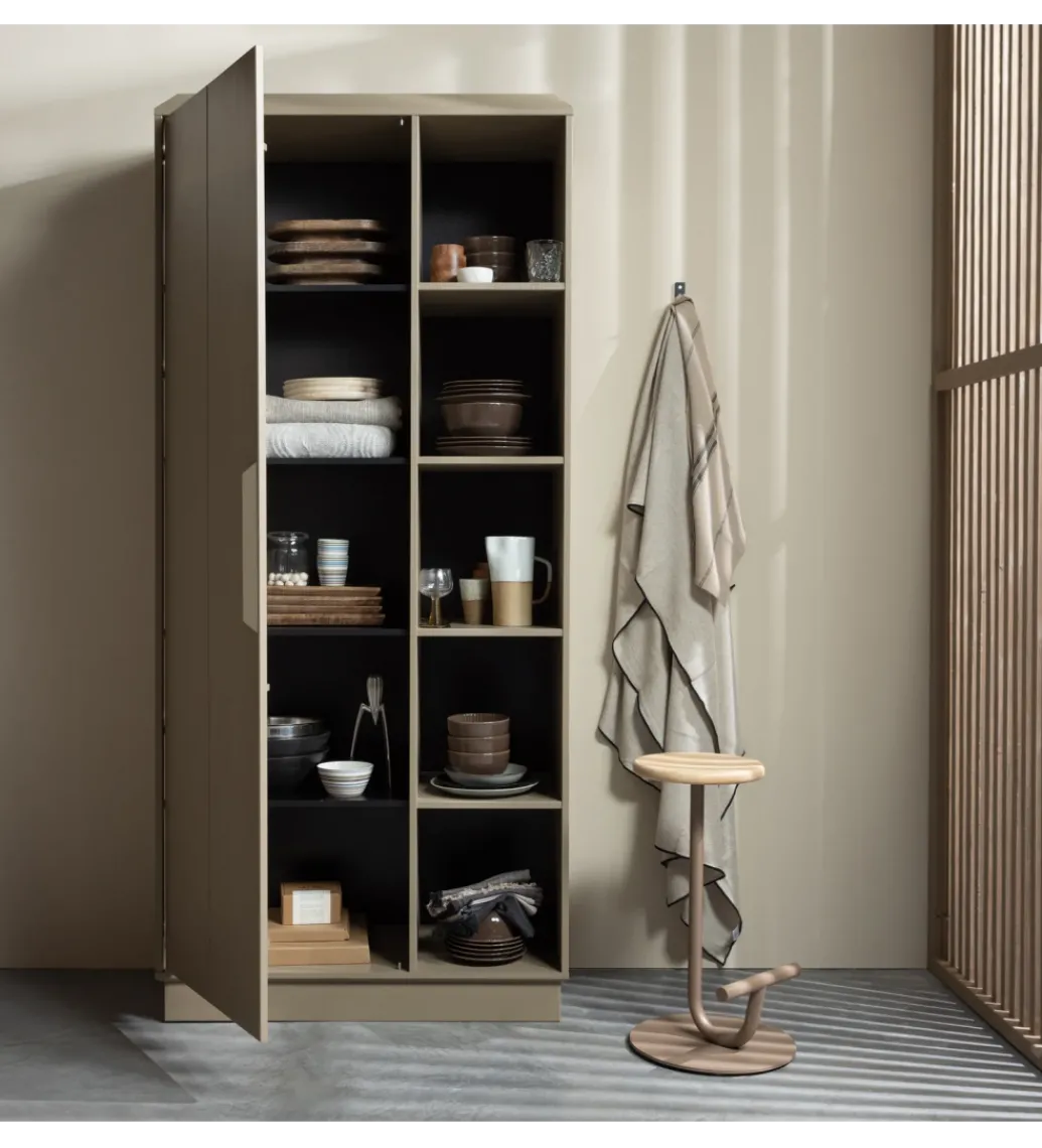 Szafa LOWEN 221 cm drewno sosny piaskowa*WOOOD Discount