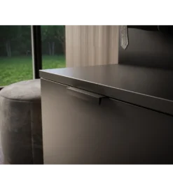 Szafa OTURRA 189 cm z lustrem czarna*ELTAP Discount